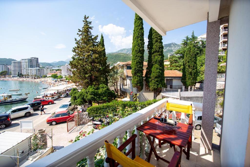 רפאלוביץ' Acika Apartments מראה חיצוני תמונה